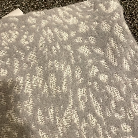 Ann Taylor sweater maxi skirt - Picture 4 of 6